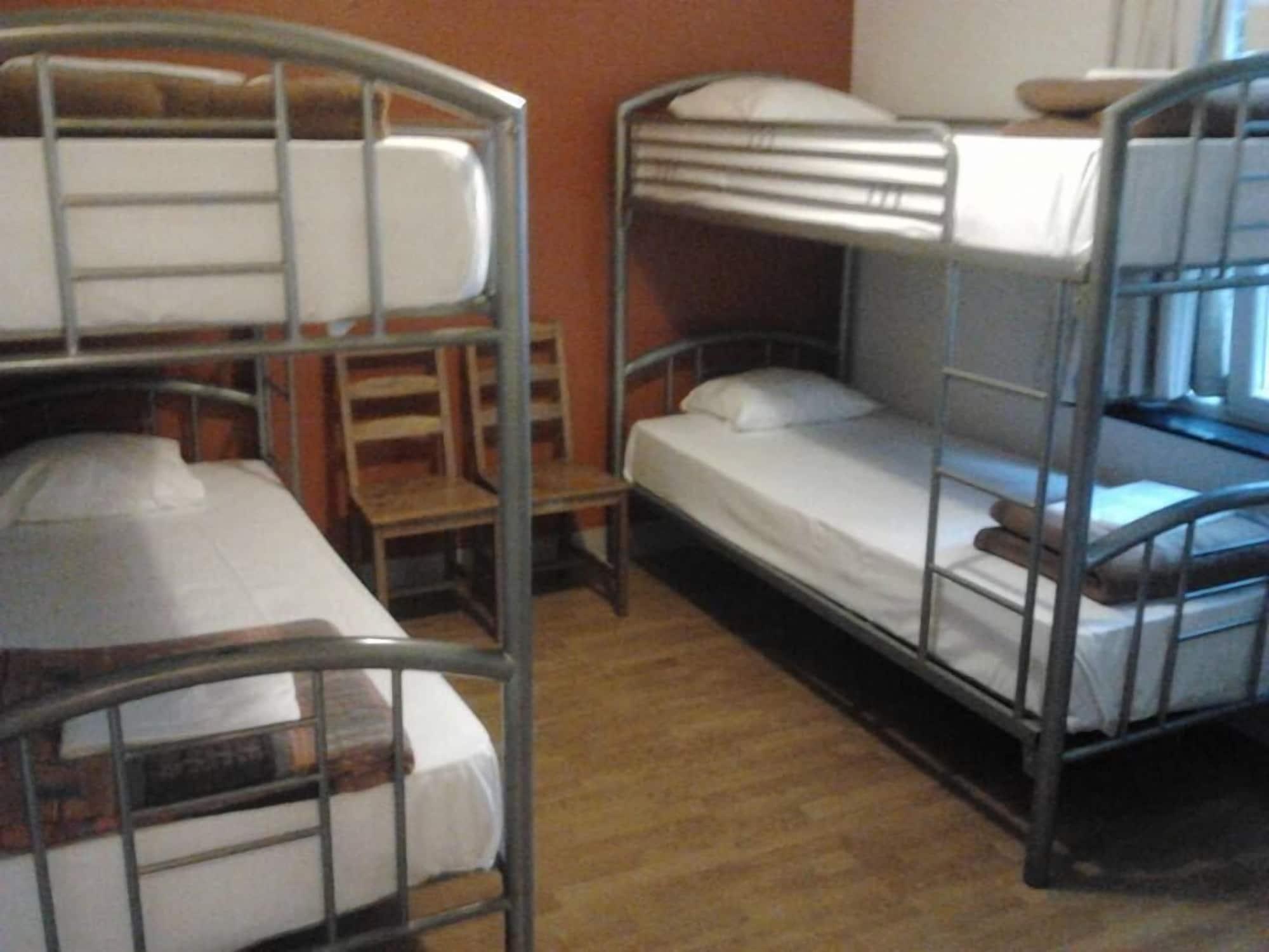 Hostel Louise Ixelles ภายนอก รูปภาพ